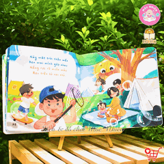 Bộ 02 cuốn sách Muôn điều kỳ diệu Phần 3 (Gió từ đâu đến và Mặt trời trốn đâu) - Lionbooks