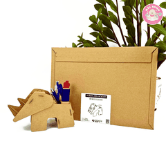 Đồ chơi giấy từ bìa carton cao cấp - Hộp bút để bàn giấy carton (Nhiều mẫu) - Hộp đựng bút Magix