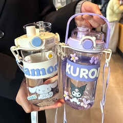 Bình nước ống hút đôi Sanrio dung tích lớn 745ml cho bé - Nhựa Tritan cao cấp