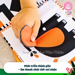 Sách Vải ZicZac Đa Tương Tác Kiêm Đồ Chơi Quây Cũi Kích Thích Thị Giác Cho Trẻ Sơ Sinh (Zigzag Card) - Lalala Baby