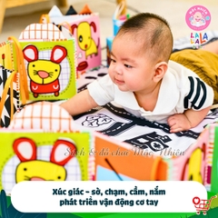 Sách Vải ZicZac Đa Tương Tác Kiêm Đồ Chơi Quây Cũi Kích Thích Thị Giác Cho Trẻ Sơ Sinh (Zigzag Card) - Lalala Baby
