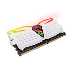 RAM PC GEIL SUPER LUCE WHITE RGB DDR4 16GB 3200Mhz