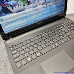 SONY VAIO SVF153B18N