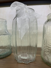 Bình thủy tinh bát giác