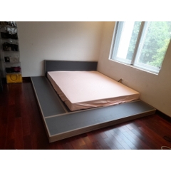 Giường ngủ bệt phối màu hiện đại thiết kế mở rộng Yapi-511