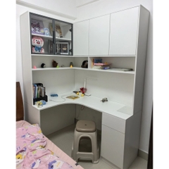 Bàn Học Kèm Kệ Sách Đa Năng Kết Hợp Cánh Kính Và Đèn LED 150x50x210cm, Yapi-426