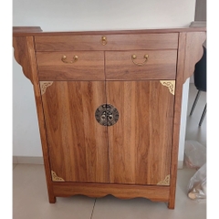 Tủ Thờ Dáng Thấp Kèm Hoa Văn Và Phụ Kiện Mạ Vàng 175x48x108cm Yapi-1221