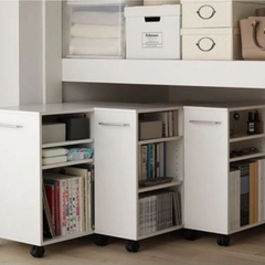 Kệ Sách Di Động 3 Tầng Có Bánh Xe Nhỏ Gọn Đa Năng 75x26x66.7cm Yapi-679