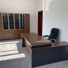 Bàn Làm Việc Giám Đốc Màu Vân Gỗ Phối Đen Có Ngăn Kéo,Cho Văn Phòng 180x80x75cm Yapi-BLD002