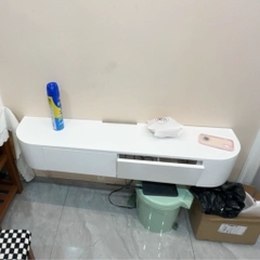 Kệ Tivi Treo Tường Hiện Đại Bo Góc Có Đèn LED, Nội Thất Phòng Khách 200x35x28cm Yapi-919