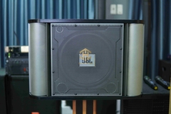 LOA JBL RM12