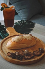 Bánh mì chà bông nhân phô mai tan chảy