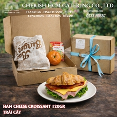 Phần ăn Sáng Croissant và Trái cây/ Fruits and Croissant Breakfast box