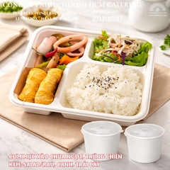 131225 Cơm mực xào chua ngọt, trứng chiên/ Steamed rice with sweet and sour stir-fried squid and Pan-fried egg