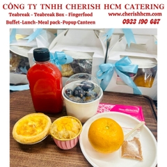 Teabreak box Plump- 2 Bánh, trái cây, nước ép
