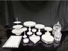 Bộ khay bánh 12 món trắng - giao sau 5-7 ngày