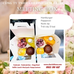 26824 Teabreak Box Power Pack 1 bánh mặn, 1 bánh ngọt, Trái cây, Nước ép/Trà