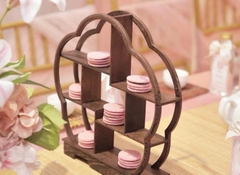 Kệ gỗ hoa mai decor tiệc cưới, tiệc teabreak