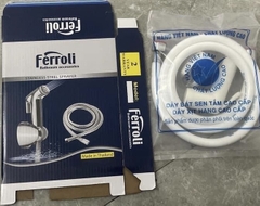 Xịt Hộp Nhựa Serroli, Dây Xịt Nhựa 1,2m Ốc Đồng Mạ Crom, Hộp Sreroli/Felta