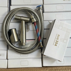 Bộ Combo Đầy Đủ Đầu Xịt Inox, Dây Inox, Gài Inox