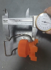 Béc Vàng, Có Núm Xoắn Đỏ, Đai Ốp Inox Ống 48mm