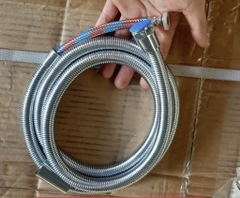 Dây Xịt Vệ Sinh Inox, Dài 1,2m, Có Lõi Rút, Ốc Đồng, Chịu Được Áp Lực Nước Cao
