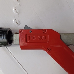 Kéo này cắt được ống 110/160/200