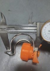 Béc Vàng, Có Núm Xoắn Đỏ, Đai Ốp Inox Ống 48mm