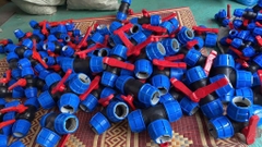 Vòi Nhựa 21 Xoay Thân 360 Độ, Mõn Vặn Ren
