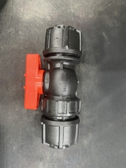 Van Thẳng 20 HDPE, Van Hai Đầu Rắc Co Vặn Ren, Thân Đen Tay Đỏ, Van Khoá Nước Ống HDPE
