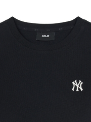 Áo Croptop MLB Women's Basic Crop Short Sleeve T-Shirt New York Yankees Black