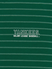 Áo Croptop MLB Women's Varsity Stripe Crop Short Sleeve T-Shirt New York Yankees Green