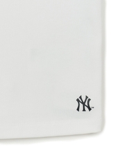 Áo Croptop MLB Women's Varsity Vintage Slim Crop Nashi T-Shirt New York Yankees White