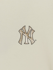 Áo Hoodie MLB New Year Snake Overfit New York Yankees Cream