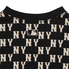 Áo Thun MLB Classic Monogram Front Panel Pattern Short Sleeve New York Yankees Black