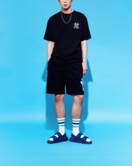 Áo Thun MLB Paisley Clipped Logo Short Sleeve New York Yankees Black