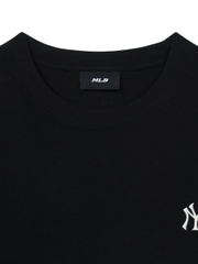 Áo Thun MLB Basic Heavyweight Overfit Short Sleeve T-Shirt New York Yankees Black