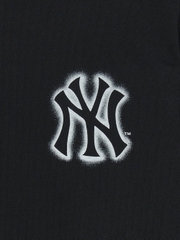 Áo Thun MLB Basic Street Logo Overfit Short Sleeve T-Shirt New York Yankees Black