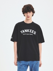 Áo Thun MLB Varsity Big Logo Overfit Short Sleeve T-Shirt New York Yankees Black
