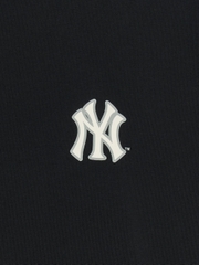 Áo Thun MLB Classic Mono Big Lux Overfit Short Sleeve T-Shirt New York Yankees Black