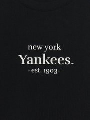 Áo Thun MLB Women's Varsity Logo Comfortable Fit Short Sleeve T-Shirt New York Yankees Black