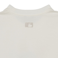 Áo Thun MLB New Year Rabbit New York Yankees Cream