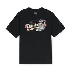 Áo Thun MLB New Year Snake Overfit Short Sleeve T-Shirt New York Yankees Black