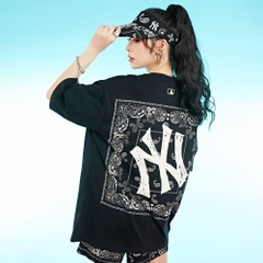 Áo Thun MLB Paisley Back Logo New York Yankees Black