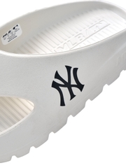 Dép MLB Skipper Flip Flop New York Yankees White