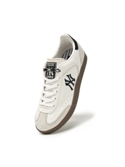 Giày MLB Clubby New York Yankees White [Hello Spring]
