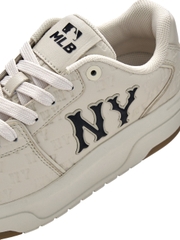 Giày MLB Chunky Liner Embossed Mono Cooperstown New York Yankees Cream