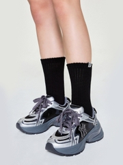 Giày MLB Curve Runner Enamel New York Yankees Silver [Karina PICK]