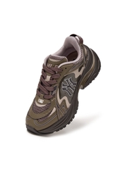 Giày MLB Curve Runner Enamel New York Yankees Brown [Karina PICK]