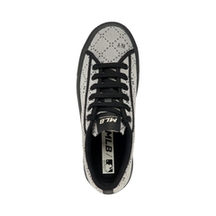 Giày MLB Playball Lux Jacquard Diamond Monogram New York Yankees Black